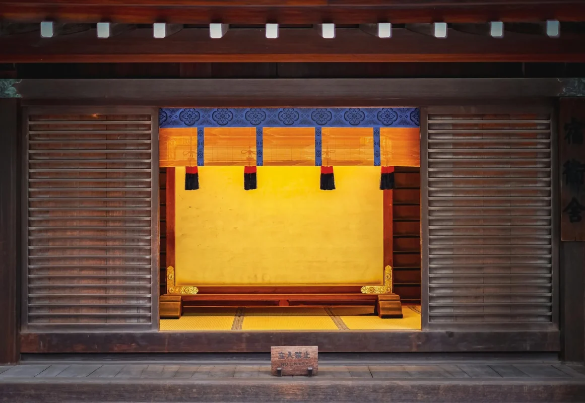 Foto oleh Vinny Anugraha di Pexels Zen Interior Wooden Wall