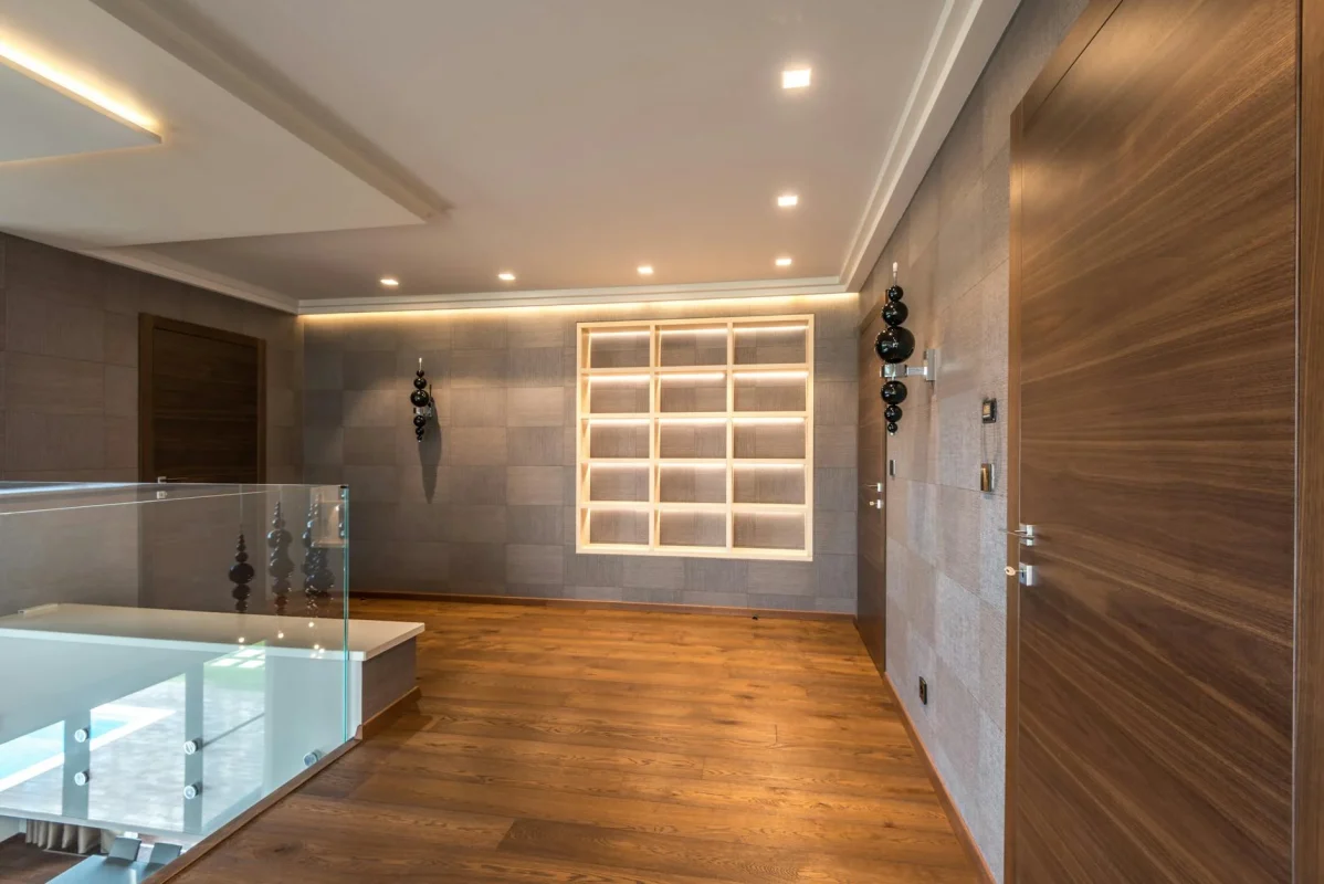 Lantai Kayu Parket untuk Interior Skandinavia 2026 6 Light Wood Floor White Interior Design
