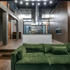 Parket Lantai Kayu Jati vs Kayu Borneo: Mana yang Terbaik? 6 Luxury Interior Wood Flooring