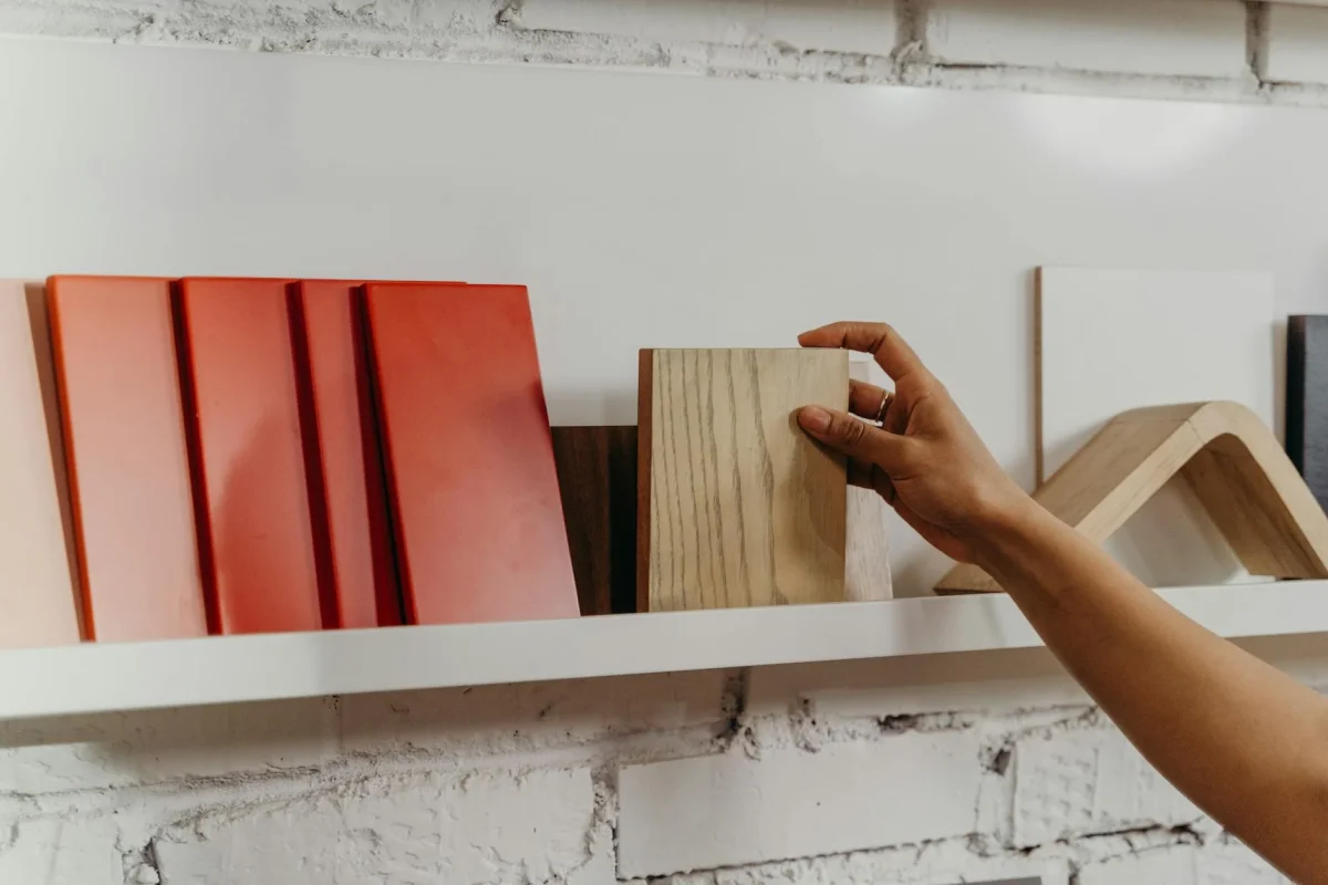 Parket Lantai Kayu Jati vs Kayu Borneo: Mana yang Terbaik? 5 Parquet Samples Installation Process