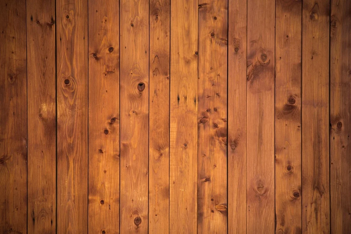 Apa Kelemahan Lantai Parket Kayu Laminasi? Cek Faktanya! 3 Scratched Floor Heavy Furniture Floor Surface