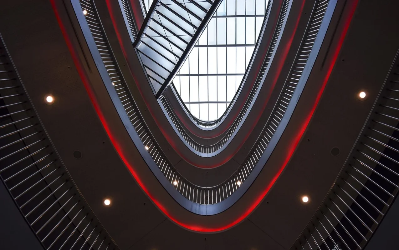 Desain Tangga Menggunakan Parket Lantai Kayu Premium 2026 7 Staircase Design Modern Stairs Glass Railing