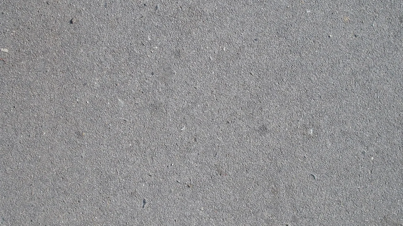 Tukang Pasang Lantai Interlock Basket Profesional 2026 5 Concrete Floor Clean Surface