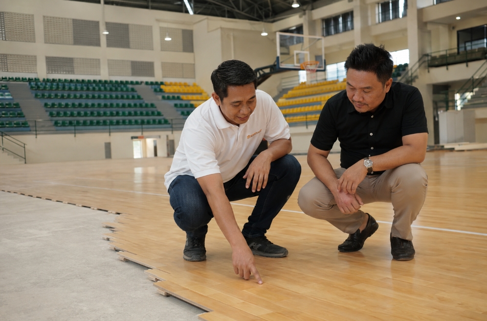 Lantai Kayu Lapangan Basket: Jati, Merbau atau Maple? Panduan 2026 6 konsultasi lantai lapangan basket lantaiparket surabaya
